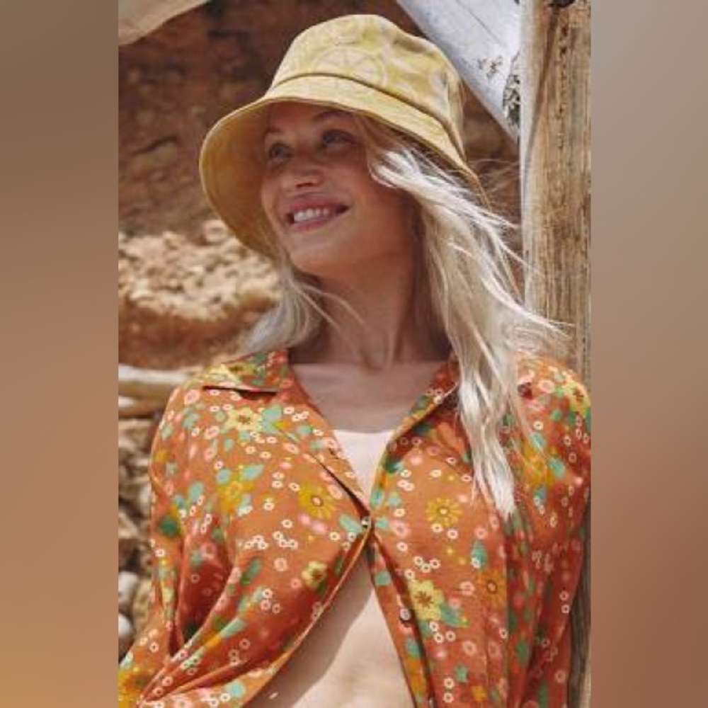 NWT Spell Pomelia Bucket Hat S/M ๐ Mustard Color Lemon Print - Picture 13 of 13